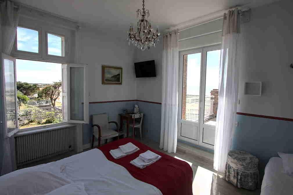 Villa Les Dunes Saint-Jean-le-Thomas Exterior foto